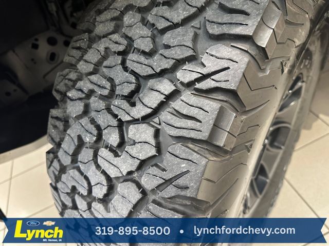 Used 2022 Ford F150 Raptor w/ Equipment Group 801A High AWD/4WD image 34