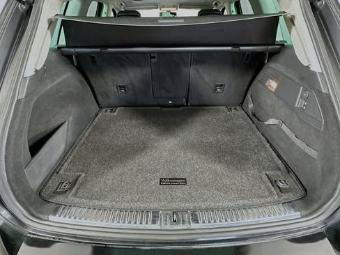 Used 2013 Volkswagen Touareg TDI AWD/4WD image 20
