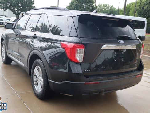 Used 2023 Ford Explorer XLT RWD image 6