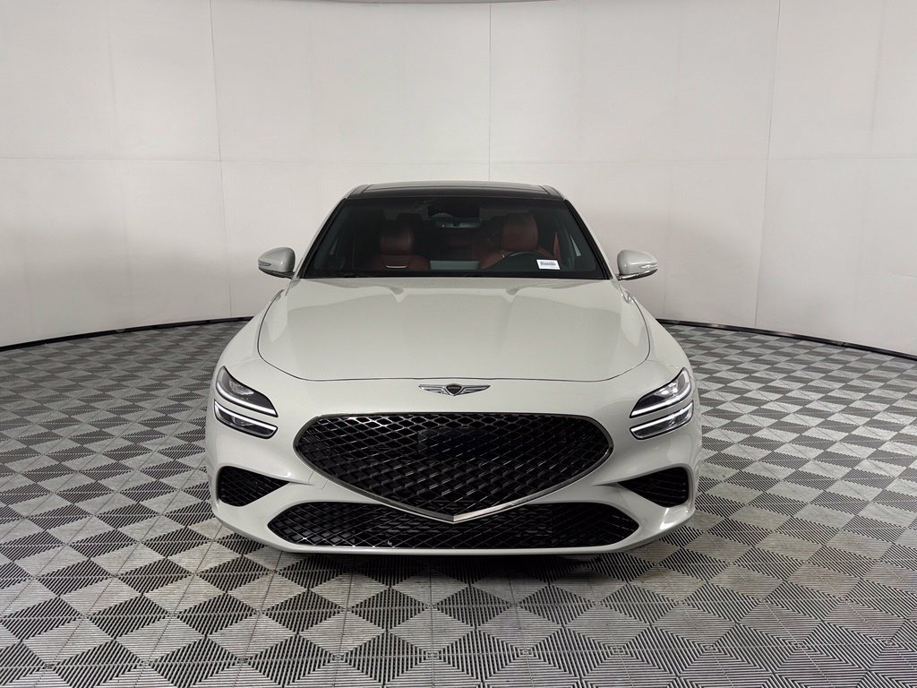 Used 2025 Genesis G70 3.3T Advanced RWD image 3