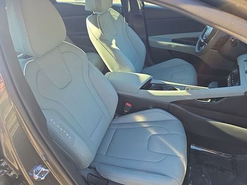 New 2026 Hyundai Elantra Limited image 21
