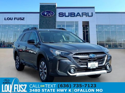 Used 2023 Subaru Outback Limited AWD/4WD image 1