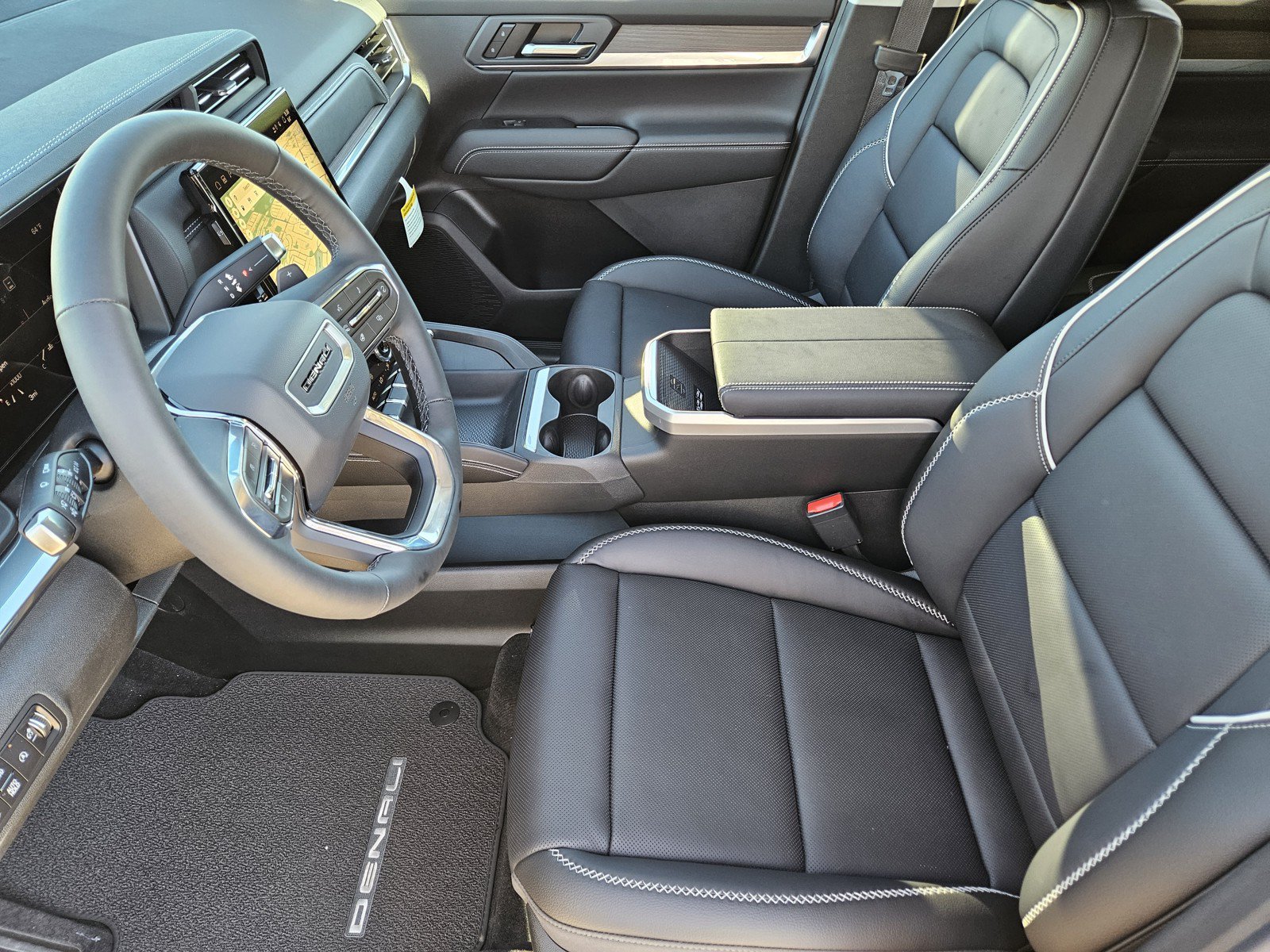 New 2027 GMC Terrain Denali AWD/4WD image 9