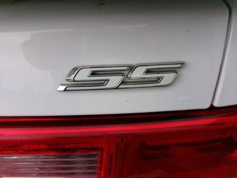 Used 2015 Chevrolet Camaro SS RWD image 27