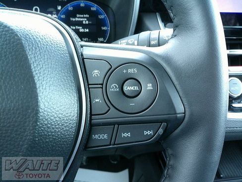 Certified 2026 Toyota Corolla Cross XLE image 12