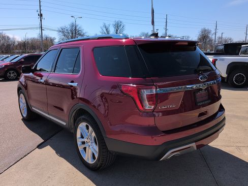 Used 2017 Ford Explorer Limited image 5
