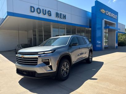 New 2025 Chevrolet Traverse LT w/ Driver Confidence Package