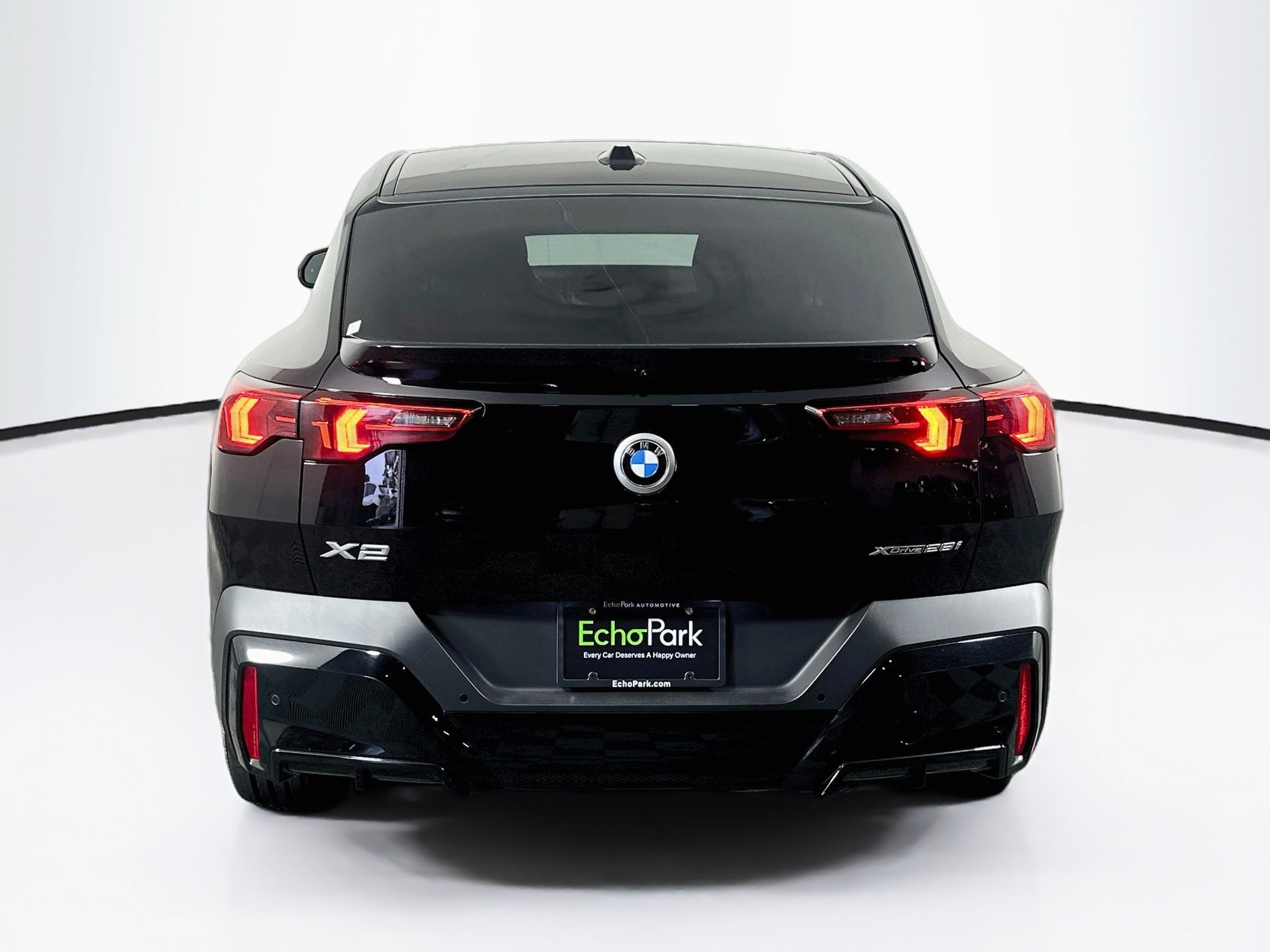 Used 2026 BMW X2 xDrive28i AWD/4WD image 7