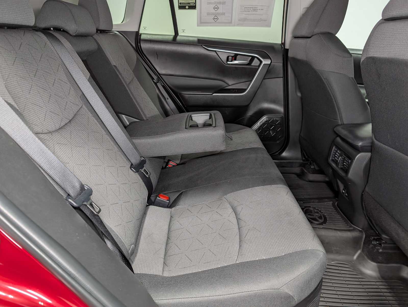 Used 2024 Toyota RAV4 XLE w/ Convenience Package AWD/4WD image 41