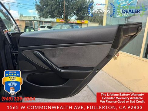 Used 2020 Tesla Model 3 Standard Range Plus RWD image 15