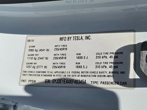 Used 2019 Tesla Model 3 image 33