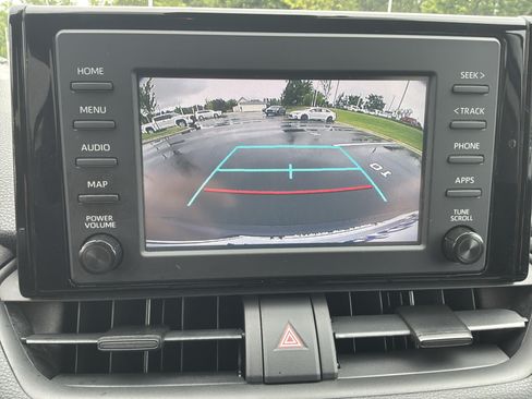 Used 2019 Toyota RAV4 XLE w/ Convenience Package AWD/4WD image 25