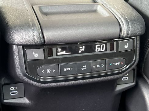 New 2026 Toyota Grand Highlander Nightshade image 14