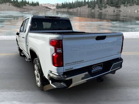 Used 2021 Chevrolet Silverado 2500 LTZ image 5