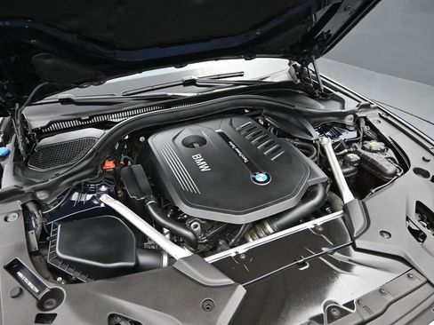 Used 2018 BMW 540i xDrive AWD/4WD image 3