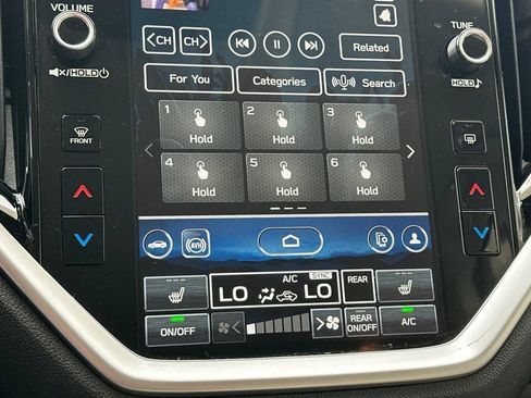 Used 2023 Subaru Ascent Premium w/ Convenience Package AWD/4WD image 21
