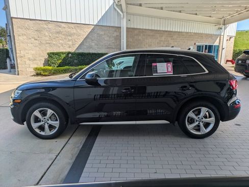 Used 2020 Audi Q5 2.0T Premium w/ Convenience Package AWD/4WD image 9