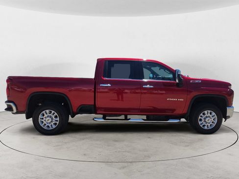 Used 2022 Chevrolet Silverado 2500 LTZ w/ LTZ Convenience Package AWD/4WD image 4