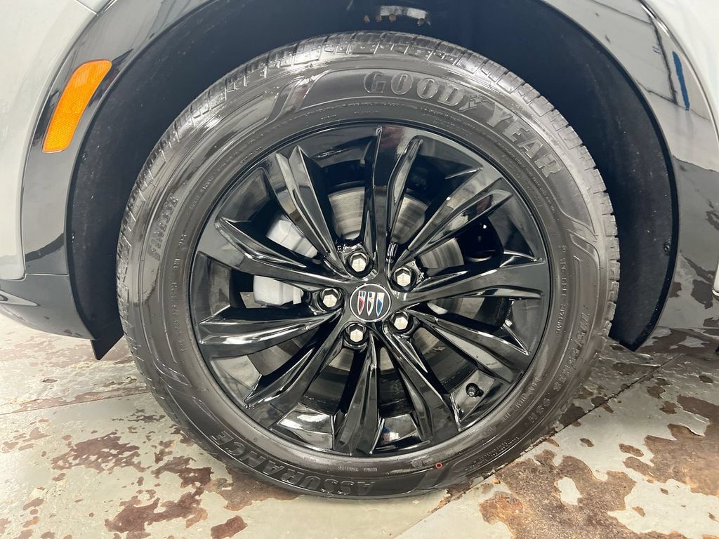 New 2026 Buick Envista Sport Touring w/ Convenience I Package FWD image 27
