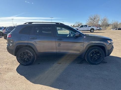 Used 2019 Jeep Cherokee Trailhawk w/ Comfort/Convenience Group image 7