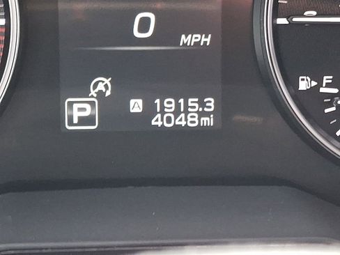 Certified 2025 Subaru Outback Premium image 20