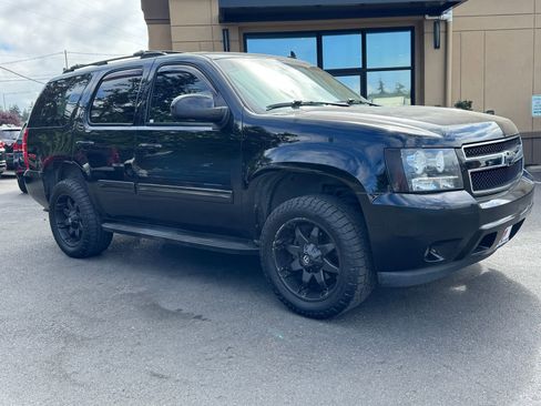 Used 2013 Chevrolet Tahoe LT w/ Luxury Package AWD/4WD image 1