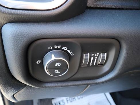 New 2026 RAM 2500 Laramie w/ Night Edition AWD/4WD image 9