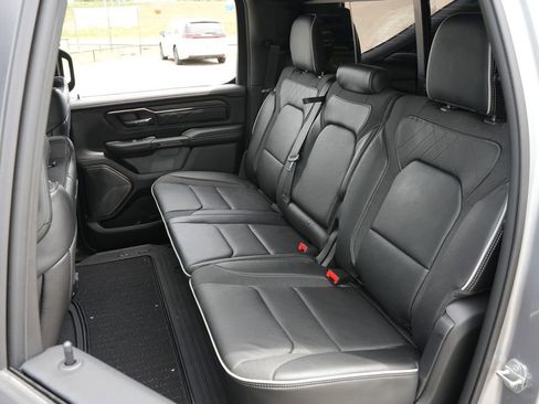 Used 2025 RAM 1500 Limited AWD/4WD image 18