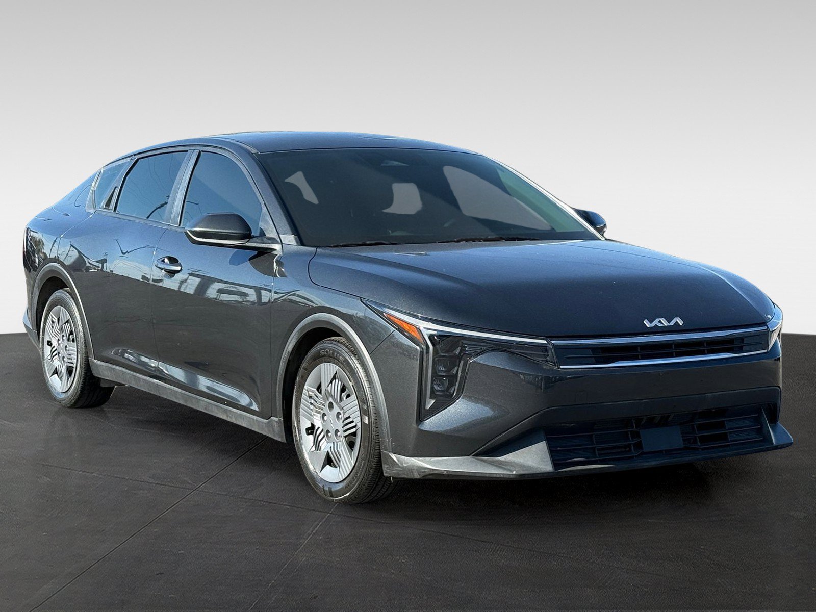 Used 2025 Kia K4 FWD image 3
