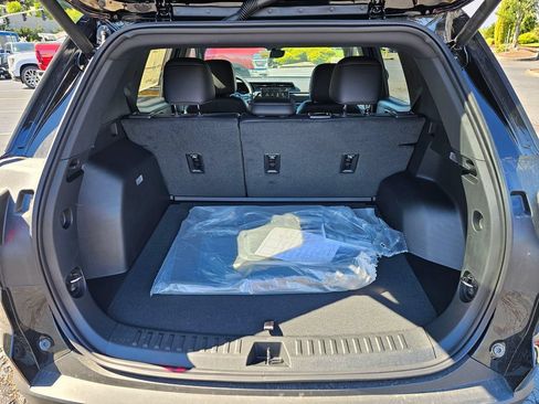 New 2026 GMC Terrain Elevation w/ Elevation Premium Package FWD image 13