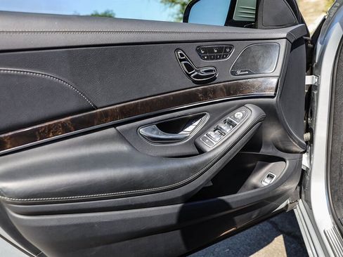Used 2016 Mercedes-Benz S 550 Sedan image 27