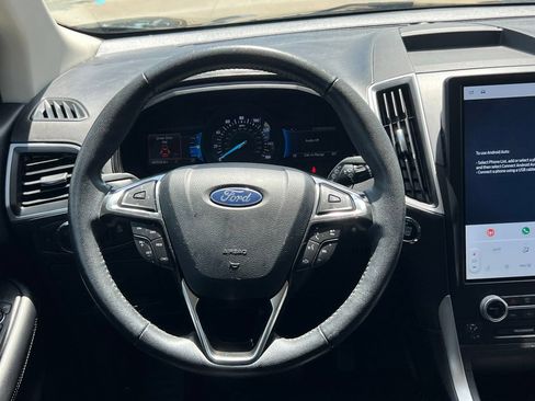 Used 2024 Ford Edge SEL AWD/4WD image 15