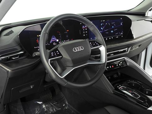 Used 2025 Audi Q5 Premium Plus w/ Premium Plus AWD/4WD image 31