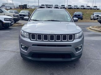 Used 2019 Jeep Compass Latitude video 2