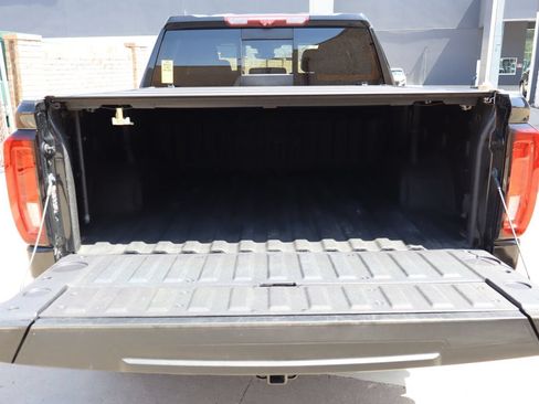 Used 2023 GMC Sierra 1500 AT4 w/ AT4 Premium Package AWD/4WD image 30