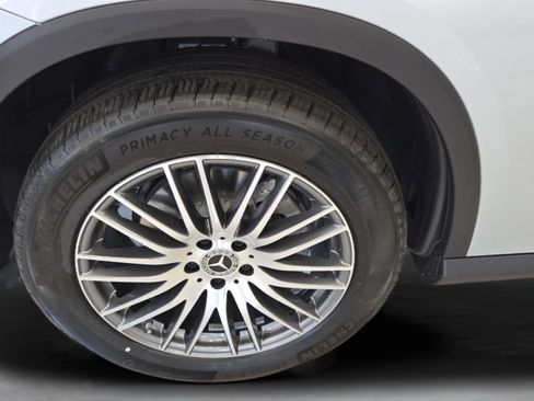 New 2026 Mercedes-Benz GLC 300 4MATIC image 36
