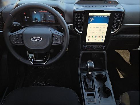 New 2025 Ford Ranger XLT w/ Chrome Accent Package image 10