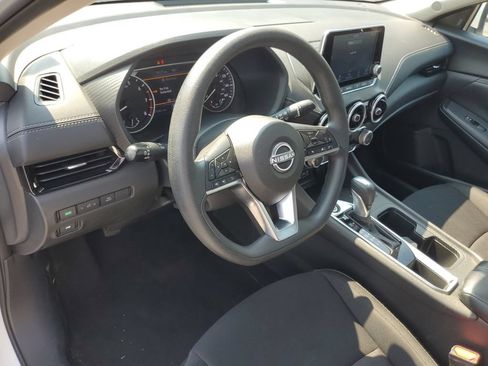 Used 2024 Nissan Sentra SV FWD image 14
