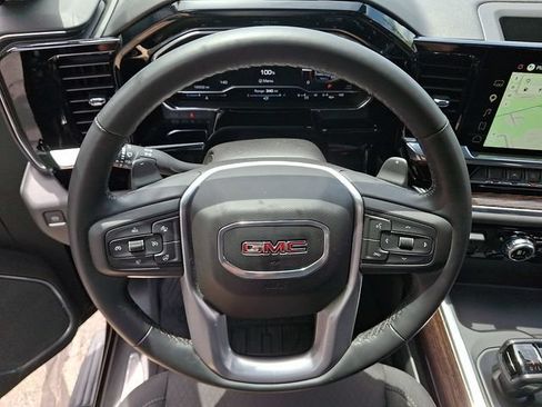 Used 2025 GMC Sierra 1500 Elevation w/ Preferred Package AWD/4WD image 19