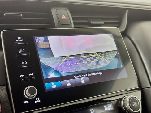 Used 2019 Honda Insight EX image 11