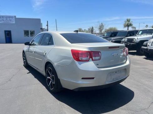 Used 2015 Chevrolet Malibu LS w/ Protection Package FWD image 5