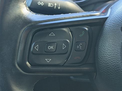 Used 2021 Jeep Gladiator Sport image 17