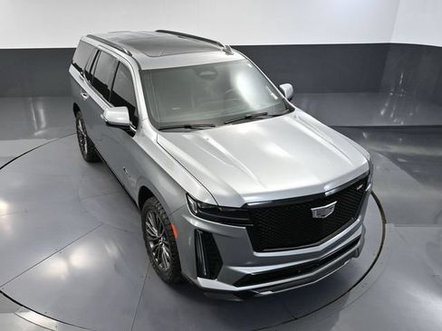 Used 2024 Cadillac Escalade V w/ LPO, ONYX Package AWD/4WD image 77