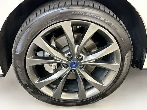 Used 2017 Ford Edge Sport w/ Equipment Group 401A AWD/4WD image 11