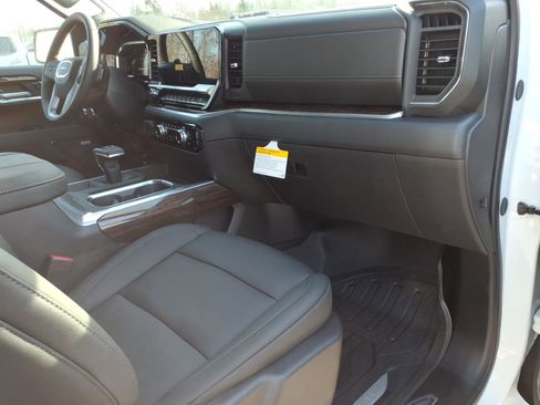 New 2026 GMC Sierra 1500 Elevation w/ Elevation Premium Package image 9