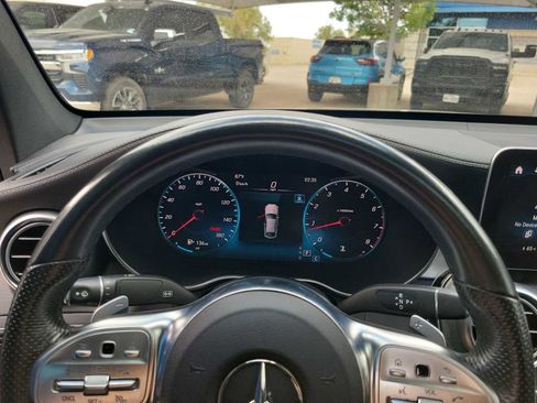 Used 2022 Mercedes-Benz GLC 300 4MATIC Coupe image 22
