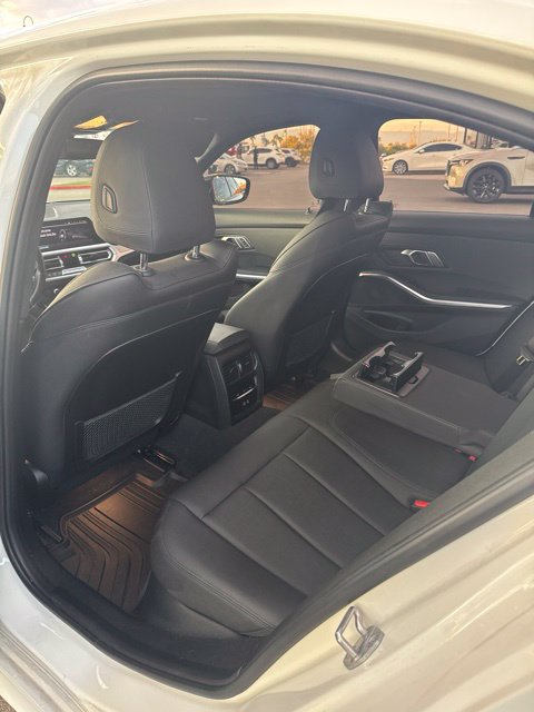 Used 2021 BMW 330e xDrive w/ M Sport Package AWD/4WD image 8