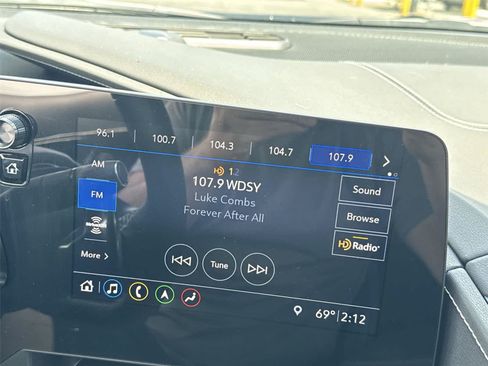 Used 2020 Chevrolet Corvette Stingray Preferred Cpe w/ 2LT Preferred Equipment Group RWD image 16