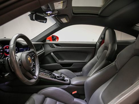 Certified 2022 Porsche 911 Carrera S RWD image 23
