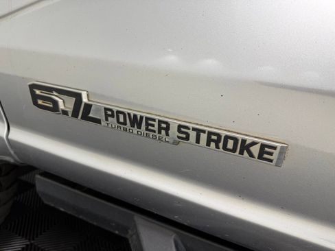 Used 2023 Ford F250 Lariat w/ FX4 Off-Road Package AWD/4WD image 11